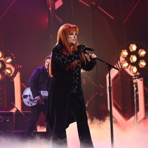 wynonna judd, custom, performance custom, performance, design